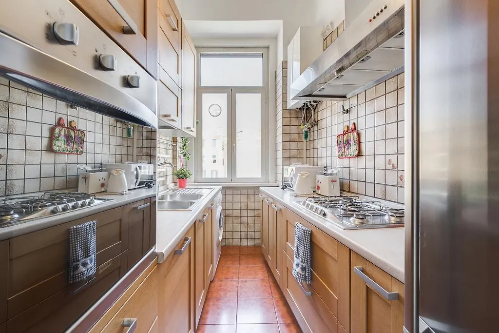 Lulu House Hotel Rome Apartment